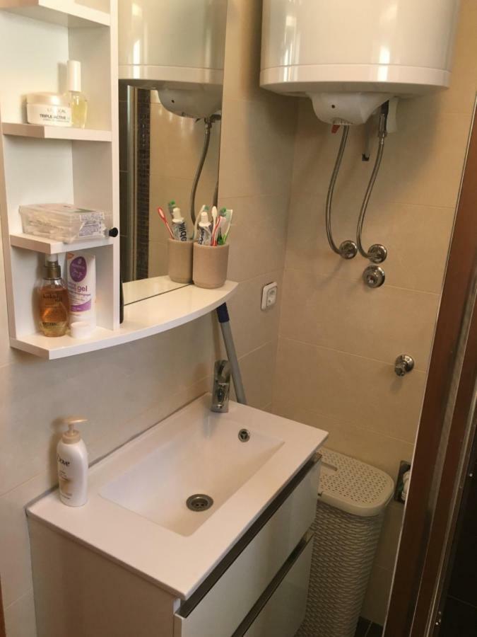Apartman Petra 1 Vir Buitenkant foto